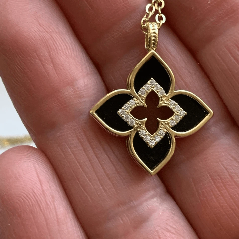 Collar de imitación de ónix esmalte negro y colgante de flores de cristal para hombre y mujer NUEVO Foto 4 de 4