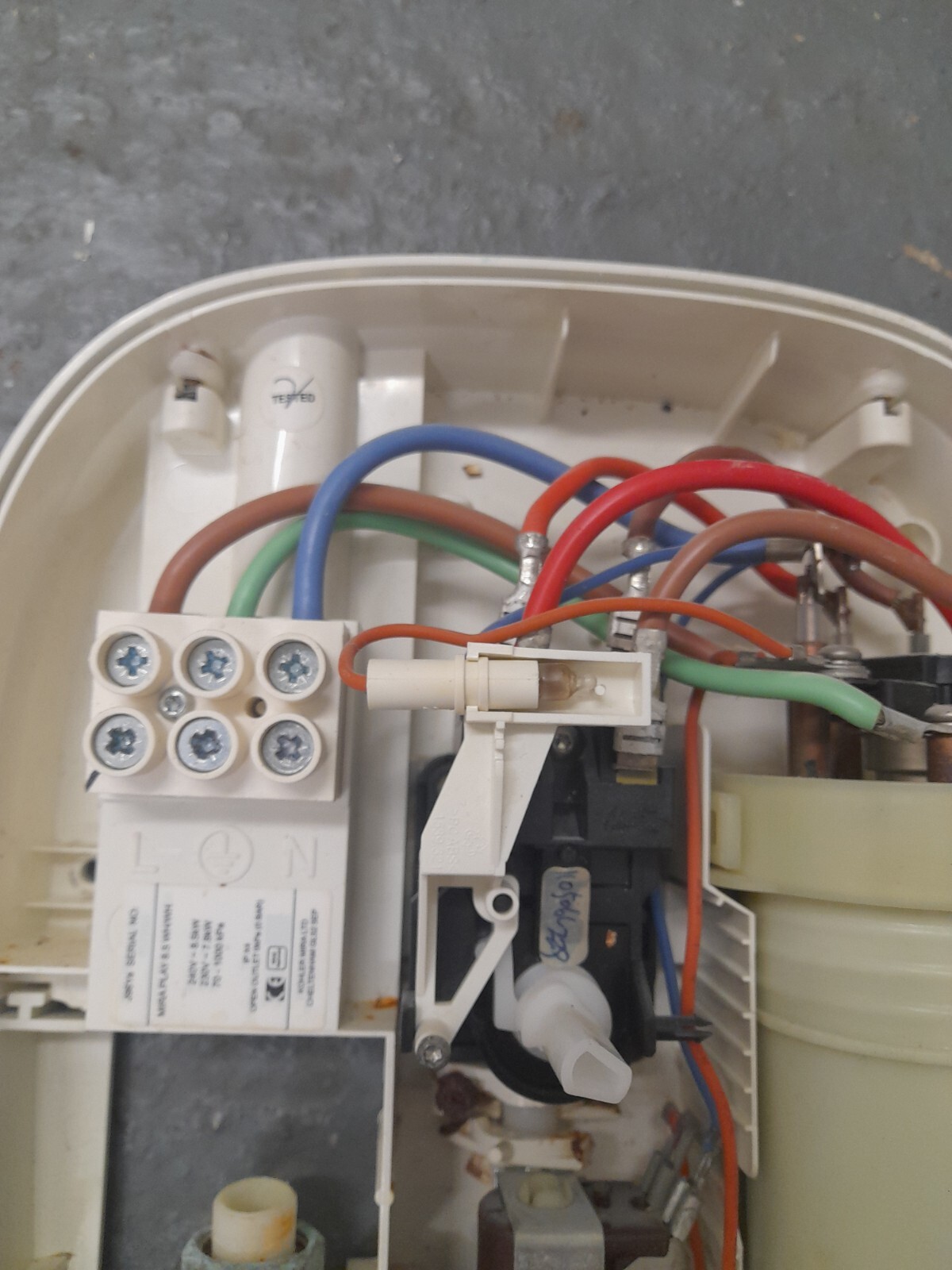 Mira Play 8.5 Kw Electric Shower eBay