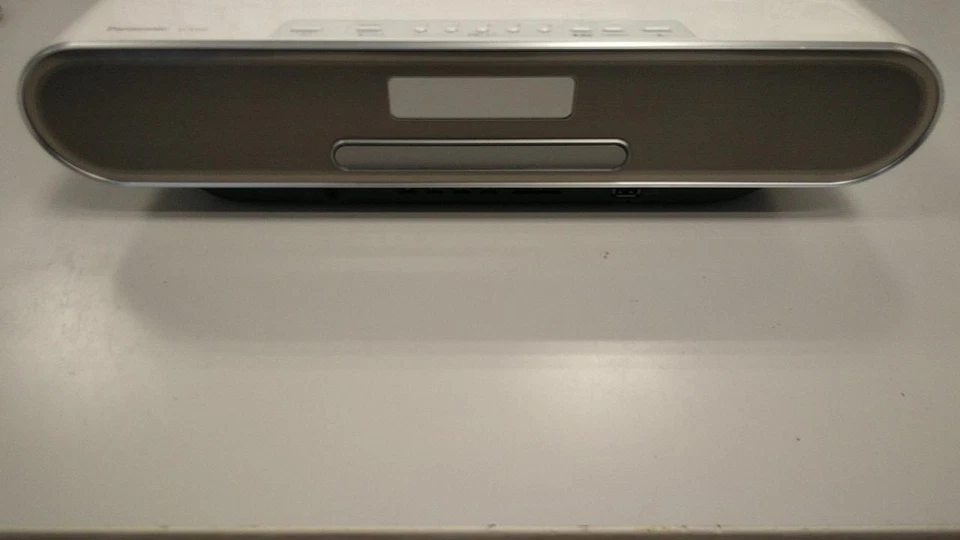 Panasonic SC-RS60 CD System Good Condition from Japan w/Accessories - Image 4 of 4