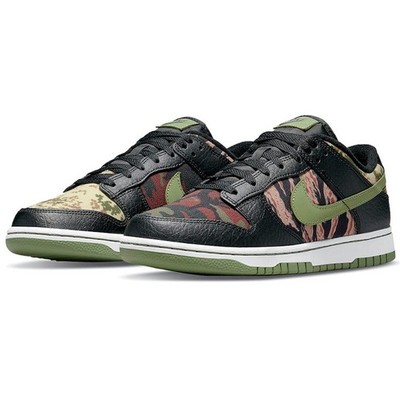 スニーカー DUNK LOW SE BLACK MULTI-CAMO Nike Dunk SE 