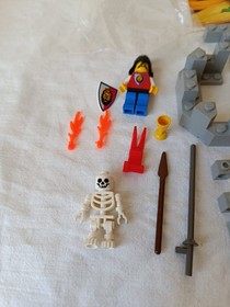 LEGO 6036 Skeleton Surprise COMPLETE w Box Instructions Brochure 1995
