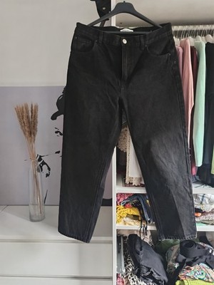 Pull & Bear Mom Jeans Schwarz