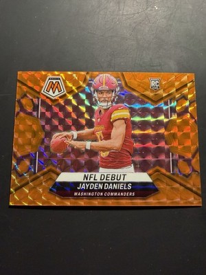 2024 Panini Mosaic Jayden Daniels #302 Orange Mosaic Prizm /199 (RC) Rookie