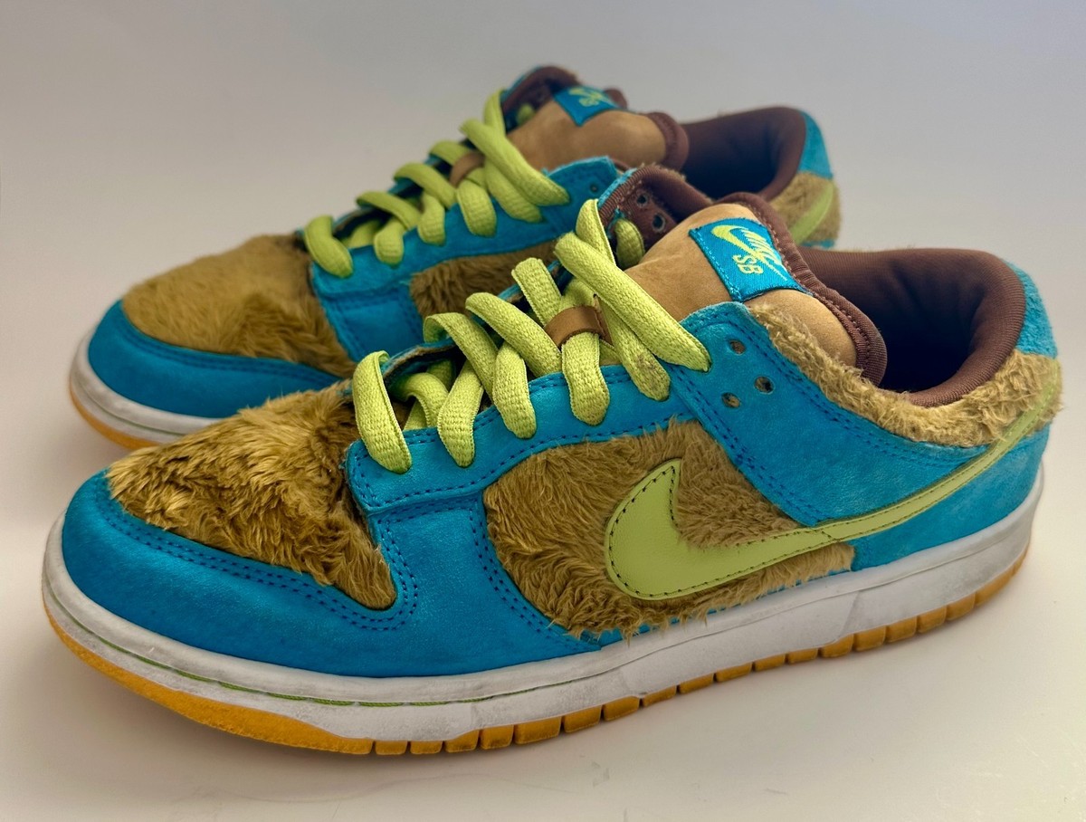 nike dunk sb mid three bears