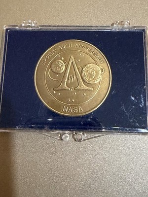 NASA Apollo 11 30th Anniversary Medallion Coin Gold Toned