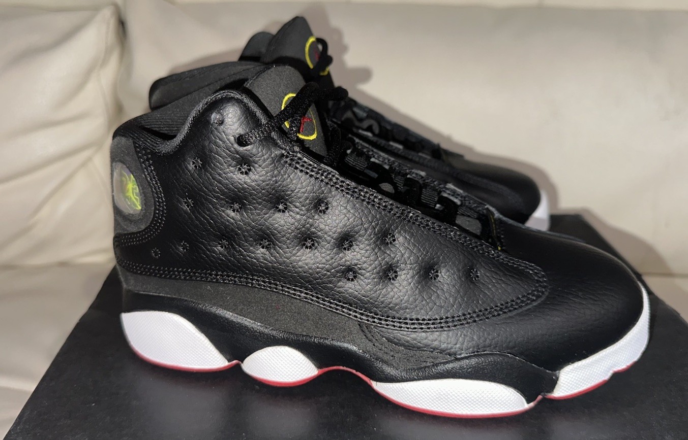 Nike Air Jordans 13 Retro Playoffs  2013 Size 3 Youth No Box