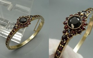 Z JK Art Deco Costume Bangle Clasp Bohemian Garnet Excellent Double Gold Plated