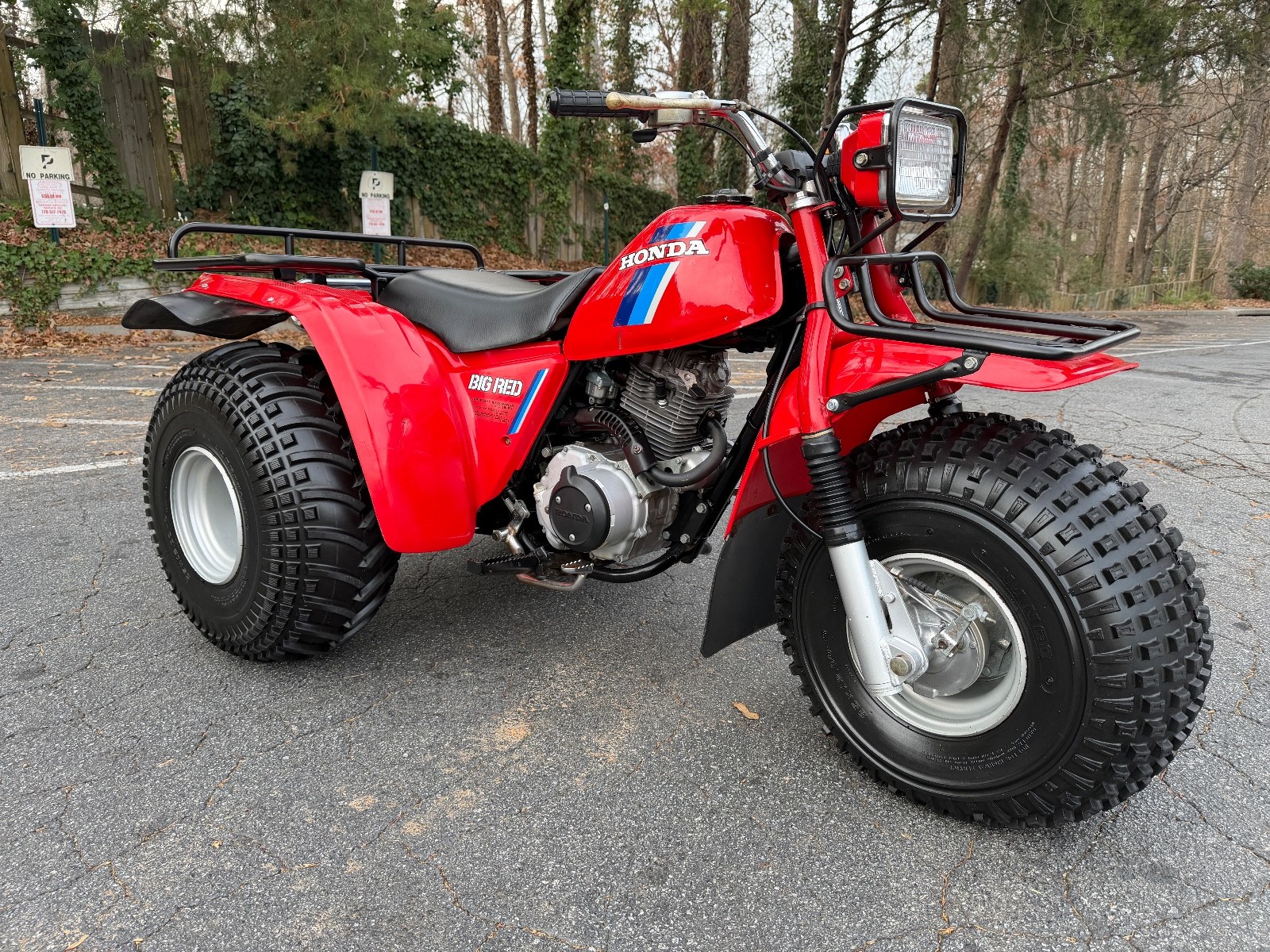 HONDA BIG RED ATC200