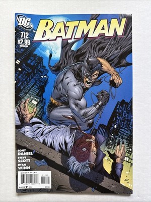 Batman 712 VF DC Comics 2010