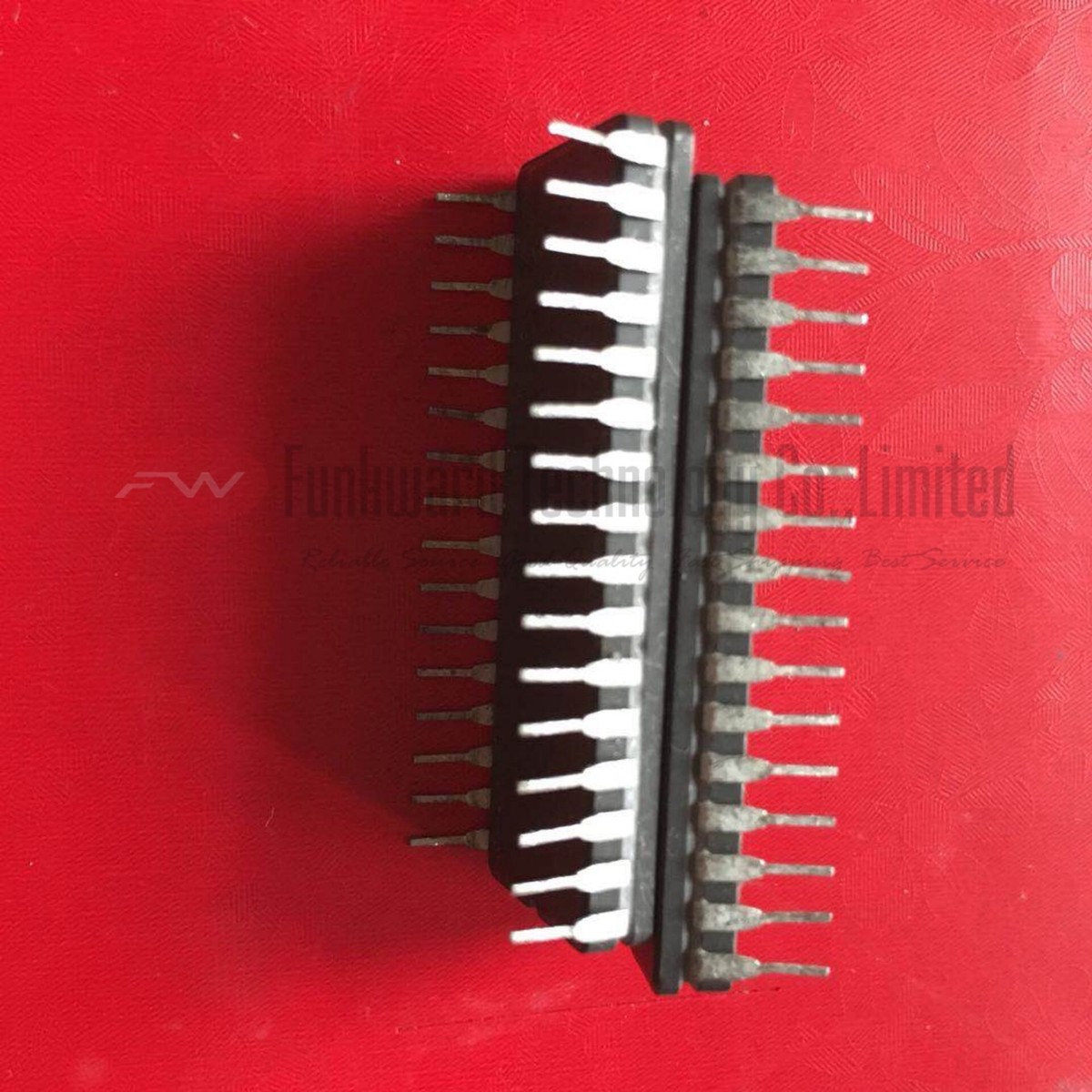 Fujitsu 27C1000 MBM27C1000 MBM27C1000-15Z/20Z 1Mbit UV EPROM Fujitsu 27C1000 MBM27C1000 MBM27C1000-15Z/20Z 1Mbit UV EPROM