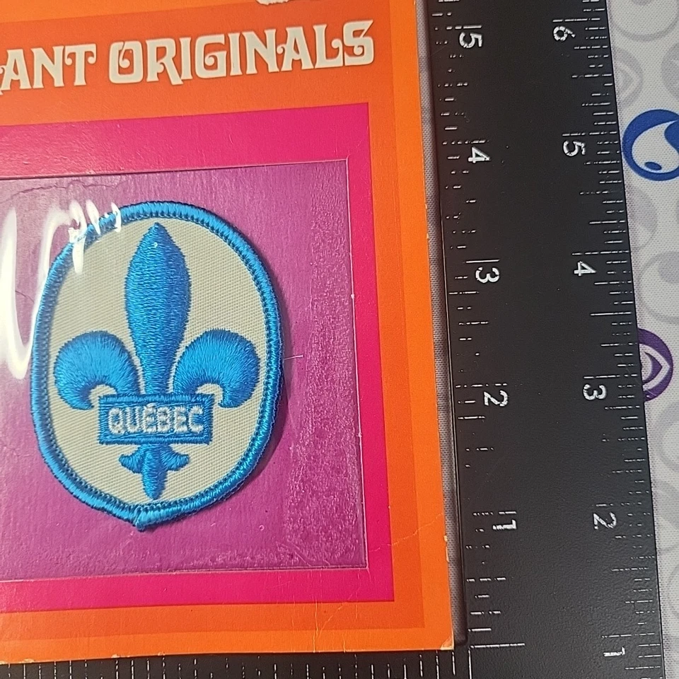 GRANT QUEBEC PATCH CANADA embroidered iron-on EMBLEM CANADIAN PROVINCE FRENCH QC - Image 4 of 4