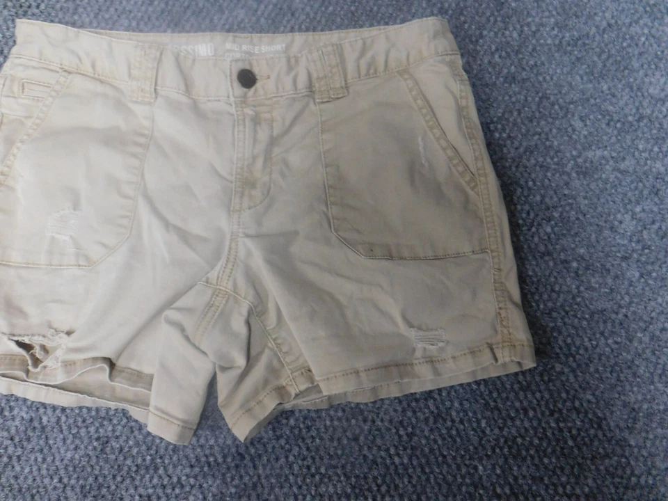 mossimo Womens Shorts 4 beige distressed - Imagem 3 de 4