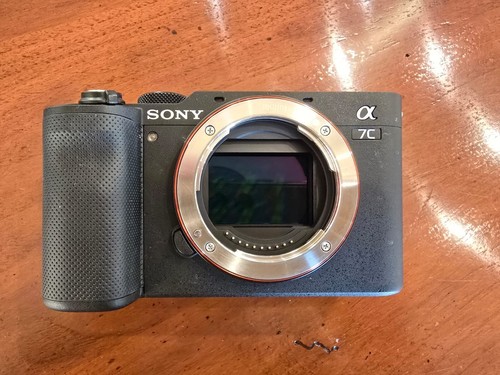 Sony A7C Appareil Hybride Plein Format - Très Bon état (3755 Déclenchements)