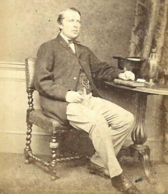 Victorian CDV Photo Man Top Hat Table Fashion Cheapside London 1860s-1870s