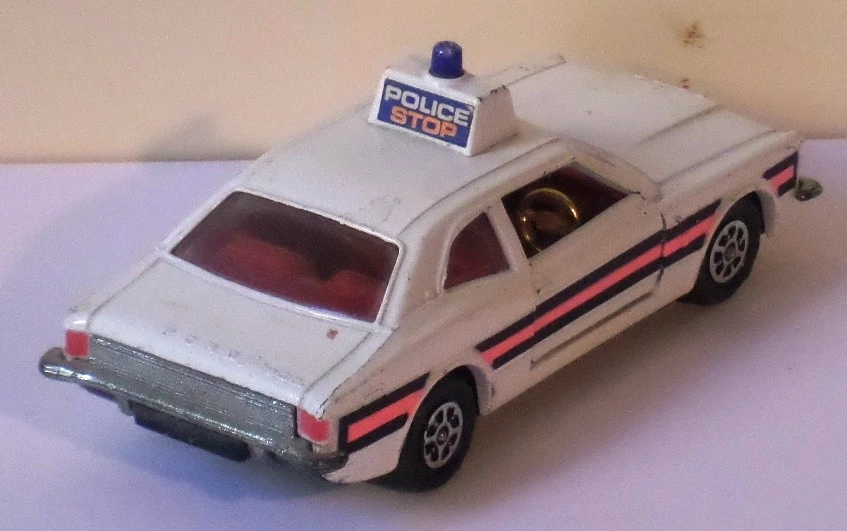 md 16 - FORD CORTINA GXL Police . Corgi Toys - 1/43 - Immagine 3 di 4