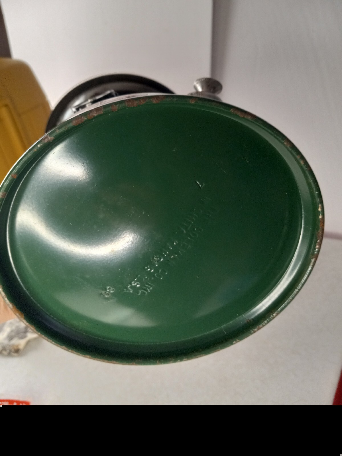 Vintage 1980's Coleman Lantern & Yellow Carry Case Model 220K eBay