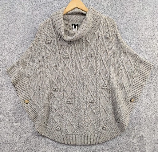 Talbots Gray Wool Blend Cable Knit Turtleneck Poncho Womens Small Button Closure