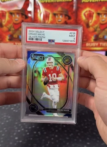 2024 Panini Select Club Level Drake Maye #218 Silver Prizm Rookie Patriots PSA 9