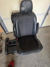 2013 Toyota Sienna Mid Row Seats And Third Row Seats Oem
