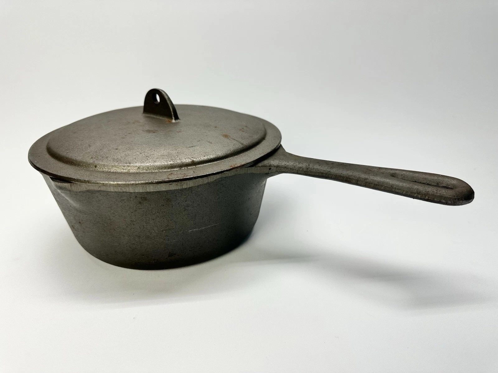 Cast Iron 3 Qt BSR Sauce Pan, Stew Pot