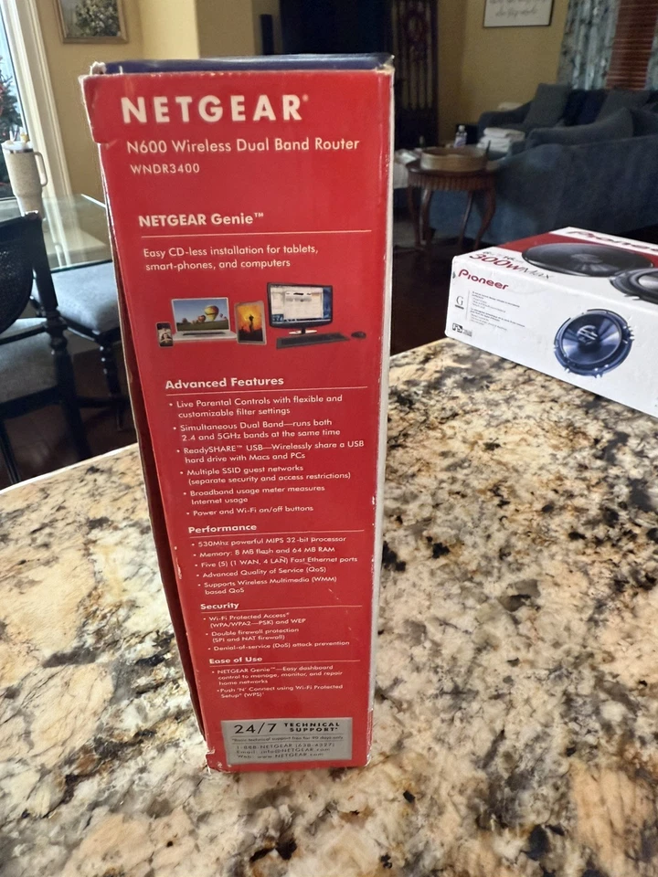 NEW NETGEAR N600 Dual Band Wi-Fi Router (WNDR3400) - Image 4 of 4