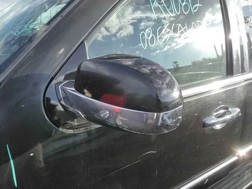 Driver Side View Mirror Power With Turn Signal OEM 07-08 ESCALADE 1283847