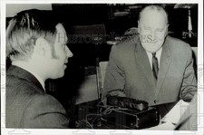 1971 Press Photo Communist Party Secretary Janos Kadar talks to press in Hungary