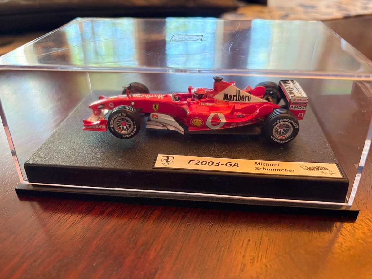 Hot Wheels Ferrari F2002 #1 Michael Schumacher Champion Du Monde 2002 1/43 54618