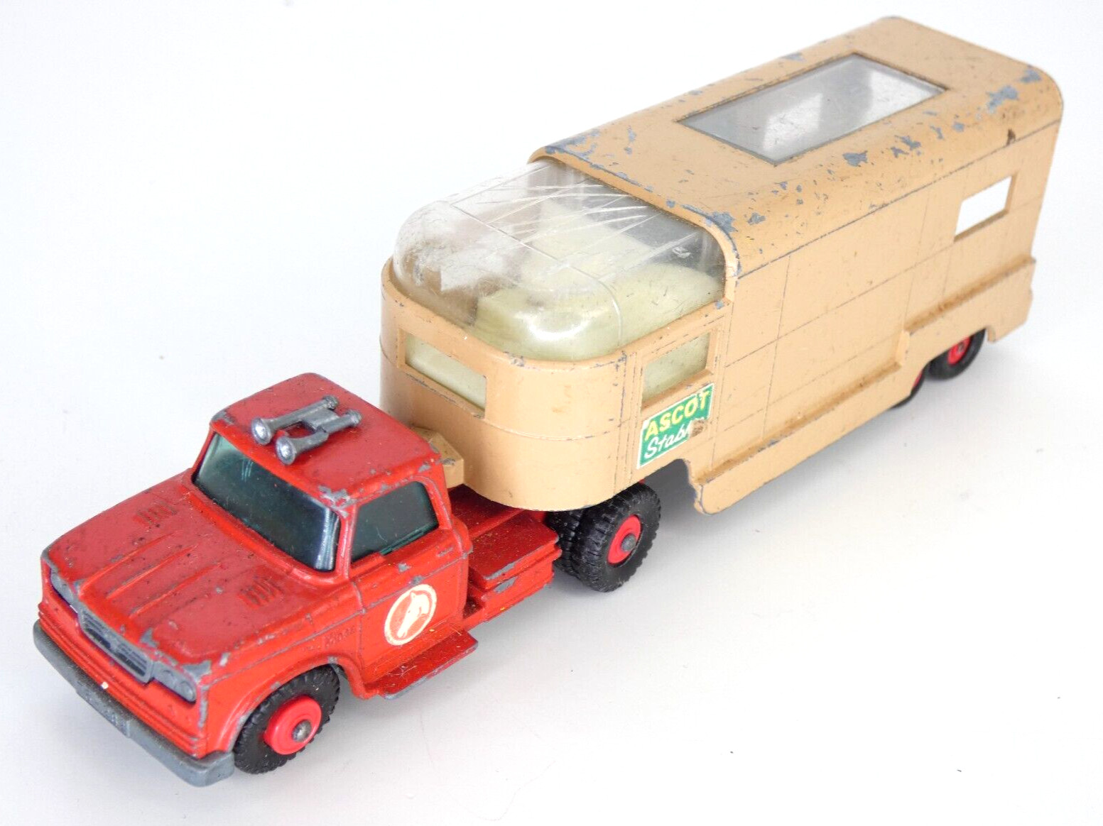 Matchbox K-18, Horse Box - Free Price Guide & Review