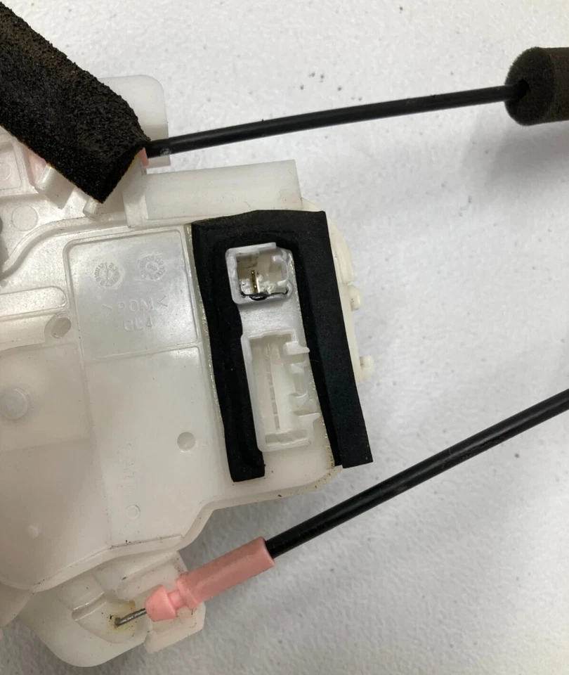 Atuador de trava de porta traseira esquerda driver Subaru Outback 10-14 fabricante de equipamento original 61035aj01a - Imagem 4 de 4