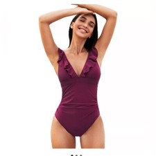 Cupshe Ruffle V-Neck Open Strap Back One Piece Swimsuit Bathing suit Sz Med
