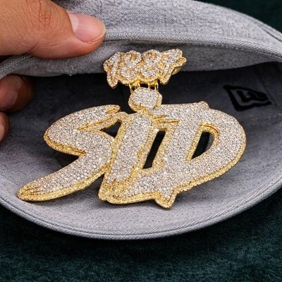 9Ct Round Cut Real Moissanite Customize Name Pendant 14K Yellow Gold Plated