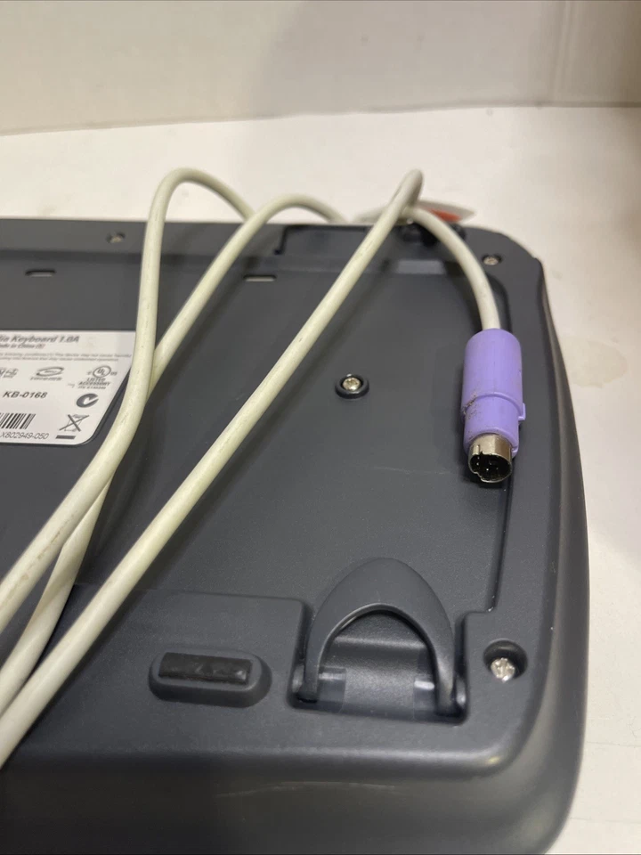 Microsoft Natural Keyboard Ergonomic Comfort Multimedia 1.0A RT9470 PS/2 - Image 3 of 4