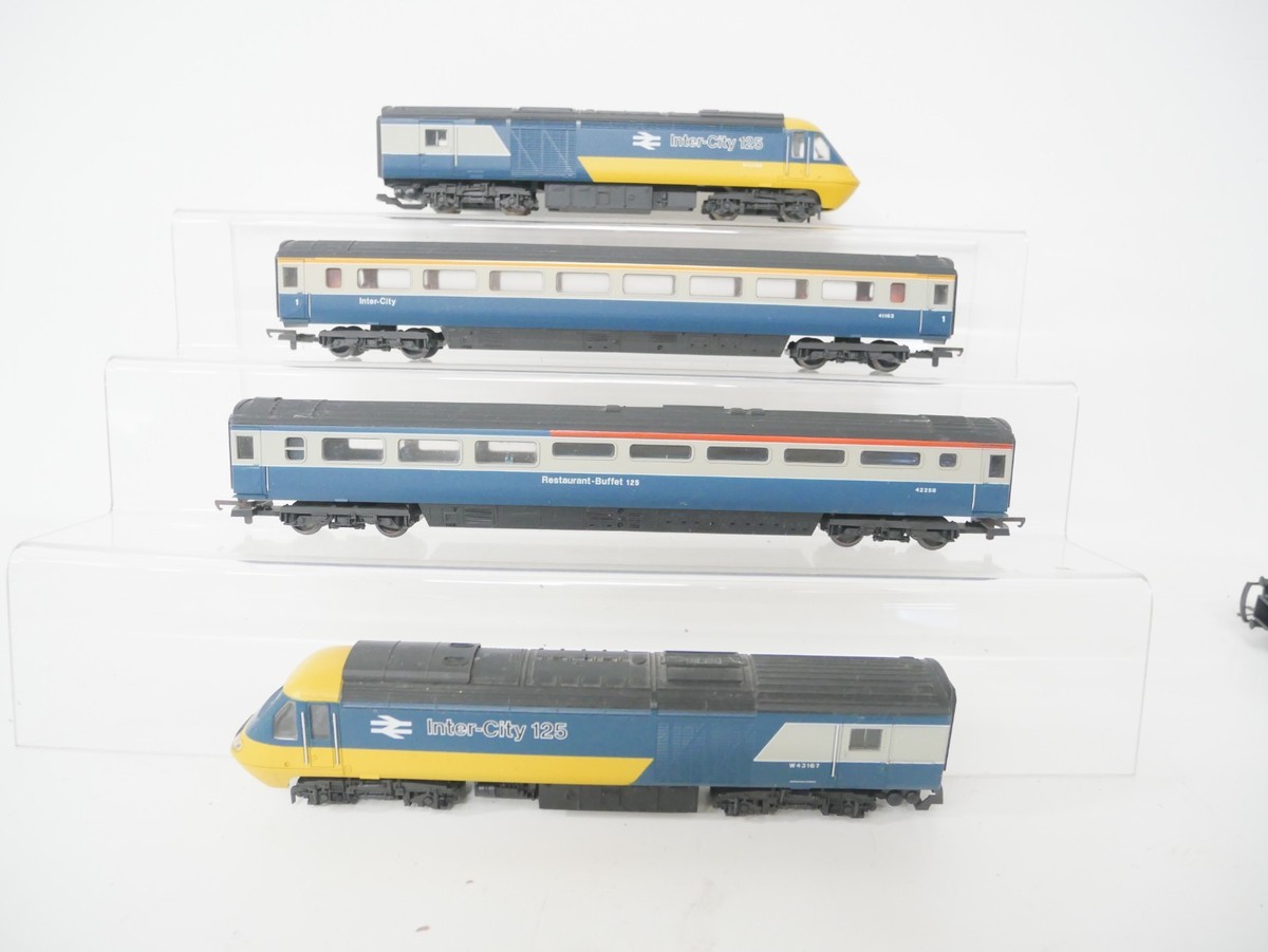 Lima OO Gauge HST 125 BR Inter City Car Set UK