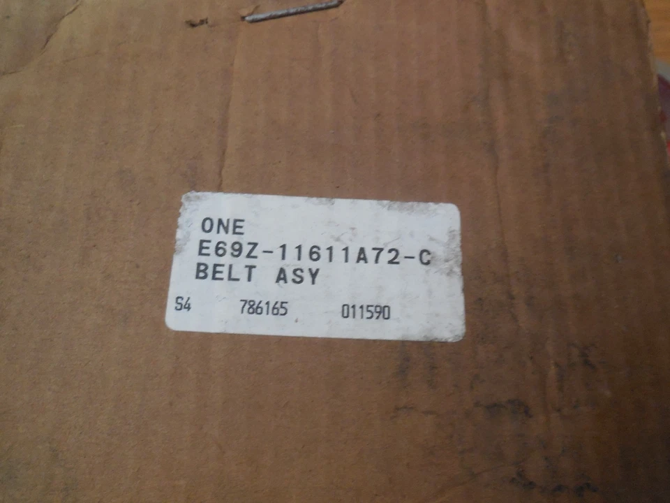 NOS 1986 福特 Aerostar 前座皮带 Asy 右握 E69Z-11611A72-C — 第 2/3 张图片