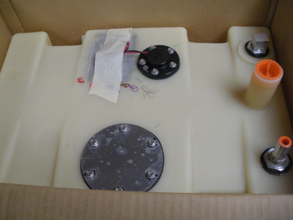 Moeller 032612 Marine 12 Gallon Below Deck Plastic Fuel Tank