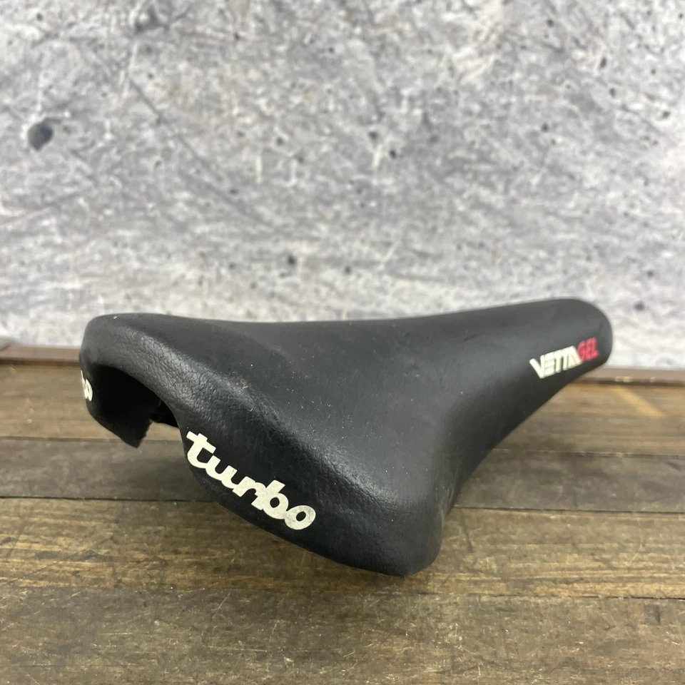 Asiento de sillín de bicicleta vintage Vetta Gel Turbo hecho en Italia negro 310 g carretera retro Foto 3 de 4