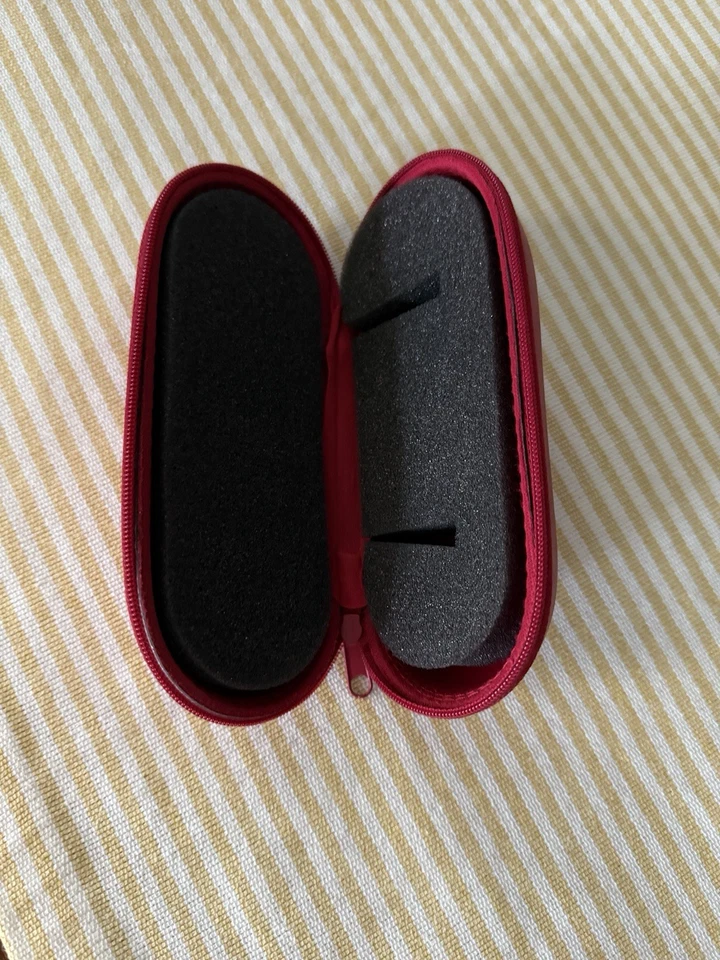 欧米茄正品旅行存储手表保护壳 — 第 4/4 张图片