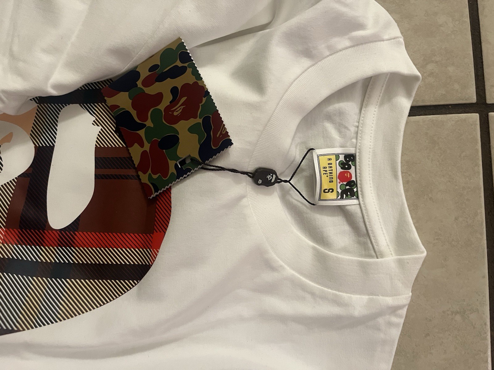 Bathing Ape Men’s T Shirt New With Tags Size s thumbnail 4