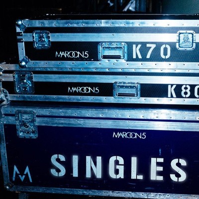 Singles Collection by MAROON 5 [Audio CD]