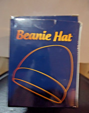 NIB Beaniegift Music Hat Bluetooth 5.0, black knit w/usb plug instructions NOS