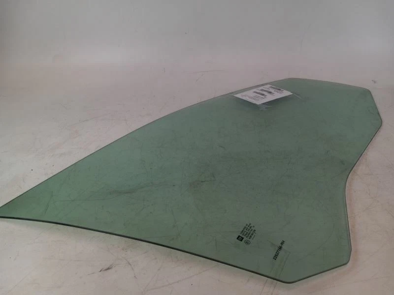 Chevrolet Malibu 2007 puerta delantera derecha cristal Foto 3 de 4