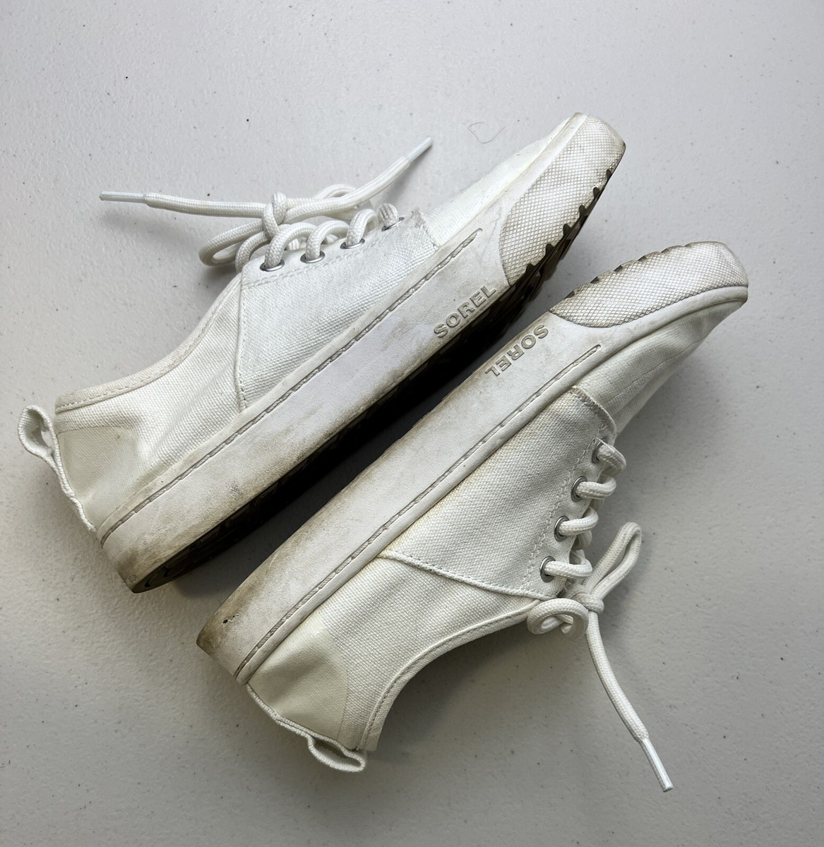 ソレル　LION 32611B-7987SAW. HORSE WHITE LEATHER SNEAKER ZIP FRONT FZ-2