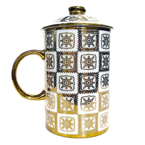 Hungarian Smakfest Gold Painted White Mug with Lid Coffee Tea Square Checker - Zdjęcie 1 z 8