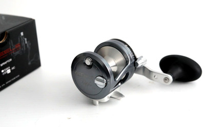Avet SX6/3 MC RAPTOR PLUS 2-Speed Lever Drag Reel GUNMETAL SILVER  Right Hand