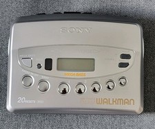 Sony Walkman WM-FX473 lettore cassette radio stereo FM/AM - ancora imballato mai usato.
