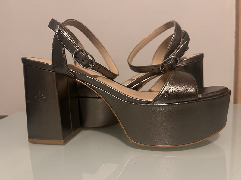 Stuart Weitzman Gala Mid Platform Sandal Gunmetal Metallic Gray Sz 6.5