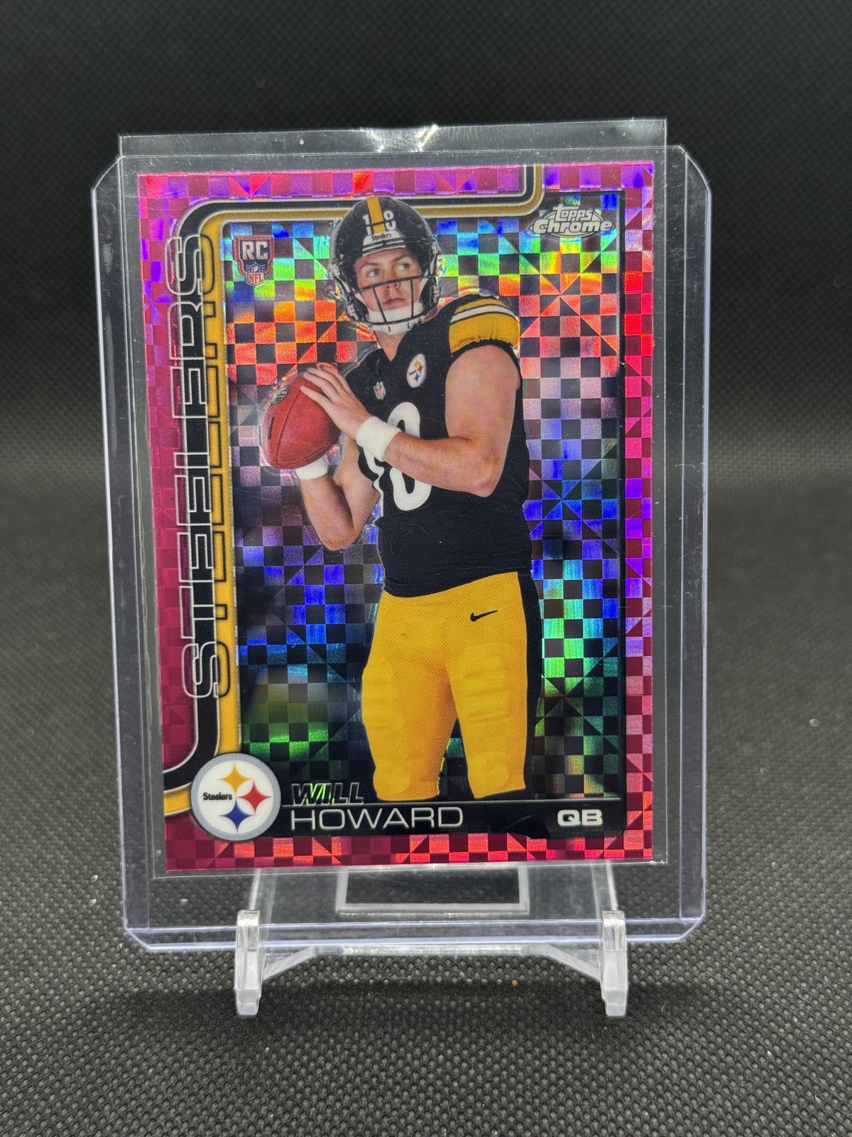 2025 Topps Chrome #321 Will Howard Hot Pink X-Fractor RC