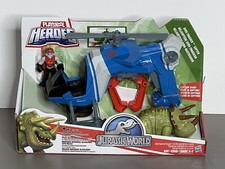 NEW Playskool Heroes Jurassic World DINO TRACKER COPTER dinosaur and pilot