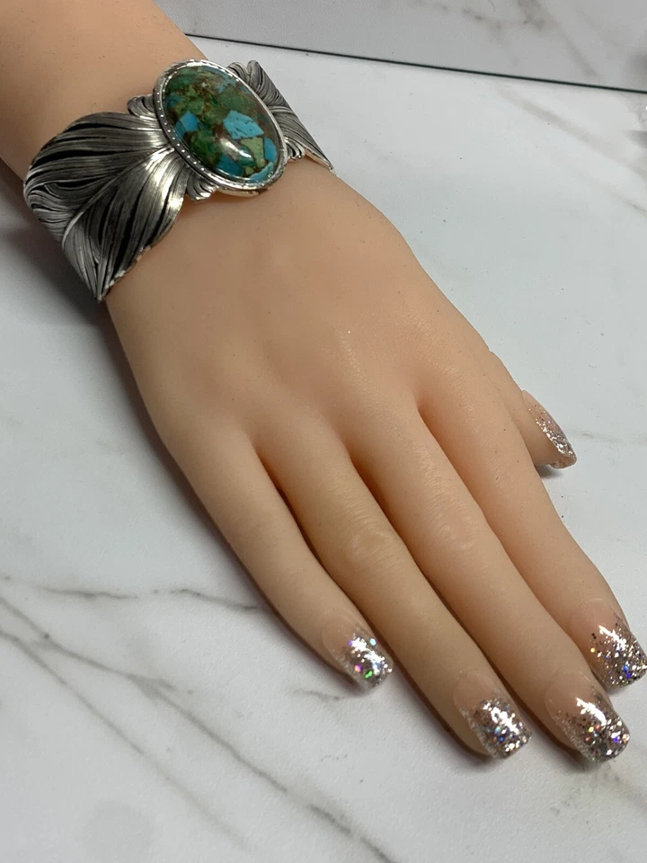 PULSERA BRAZALETE PLUMAS TURQUESA CON VOLANTES MONTANA PLATEROS SANTA FE Foto 3 de 4